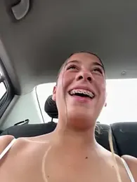 Enyeld_ruru webcam model stream image