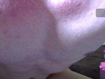 august-laura webcam model stream image