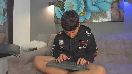 Lyam_ap webcam model stream image