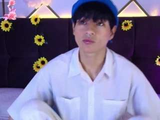 aleaurarashi webcam model stream image