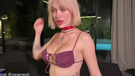 Golden_Aline webcam model stream image