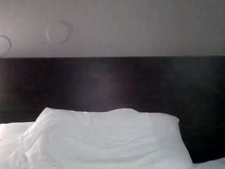 tallhungcloudyy webcam model stream image