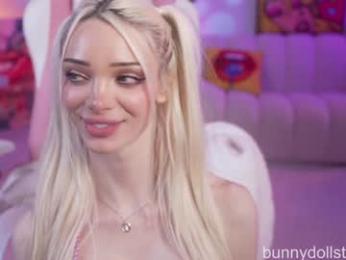 bunnydollstella webcam model stream image