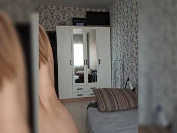 sweet-Olya webcam bongacams model stream image