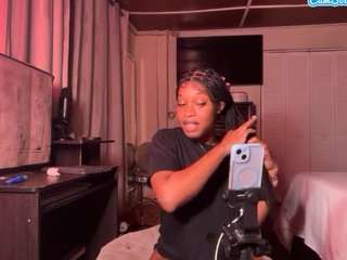 iluvsaffire-bleu webcam model stream image