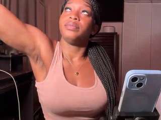 iluvsaffire-bleu webcam model stream image