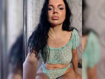 Kirakedi webcam model stream image