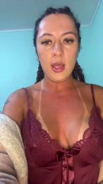 Carolzinha_fox webcam model stream image