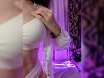 Dragon_fruit webcam bongacams model stream image