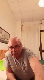 minuzzo61 webcam model stream image