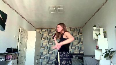 EmelinePerrell webcam cam4 model stream image