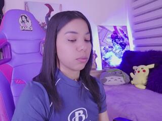 Madelyn Rose webcam model stream image