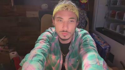 WellHello69 webcam model stream image