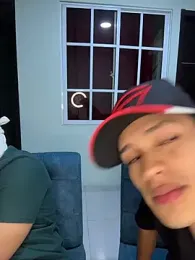 Drayking_ webcam model stream image