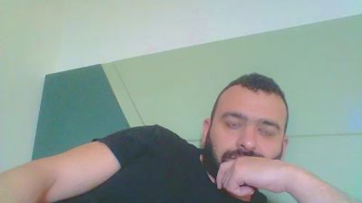 camera_arab webcam model stream image