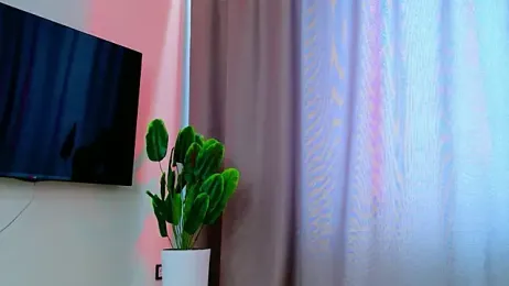 StarrShinee webcam model stream image