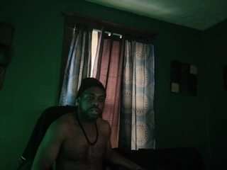 djray10 webcam model stream image