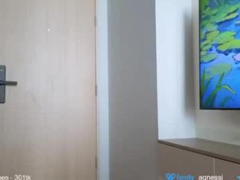 agnessi_ webcam model stream image