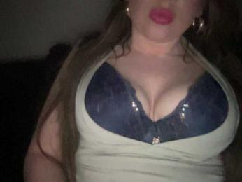 Djelina940 webcam model stream image