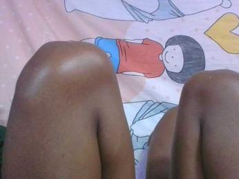 Lyah7a webcam model stream image