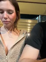 kevin_hotgirls webcam model stream image