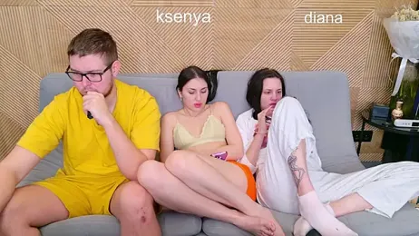 Ksenny webcam stripchat model stream image