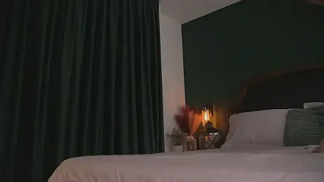 Alyonaqueen_ webcam model stream image