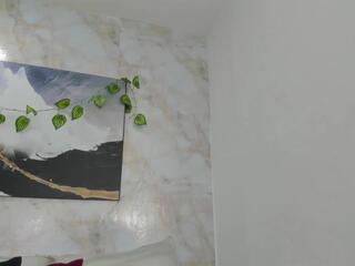 Anhii Ruiz webcam flirt4free model stream image