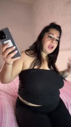 Mikela_ webcam model stream image