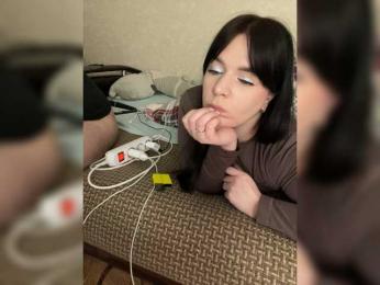 HellMor webcam model stream image