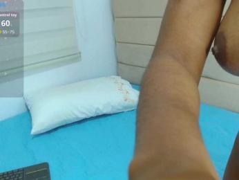 AlanaBale webcam model stream image