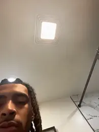 Mellyj053 webcam stripchat model stream image