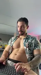 Valenthino_Salvatore webcam model stream image