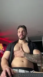 Valenthino_Salvatore webcam model stream image