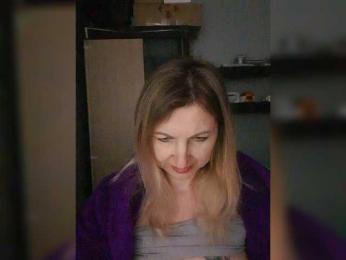 Nushka1984 webcam bongacams model stream image