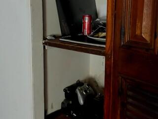 Max Floyd webcam model stream image