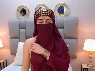 Aliah Manzur webcam model stream image