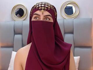 Aliah Manzur webcam model stream image