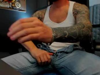 arongrant webcam model stream image