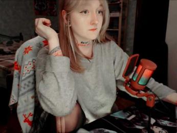 raingurl webcam model stream image