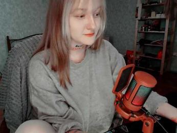 raingurl webcam model stream image