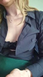 Secretairenue webcam model stream image