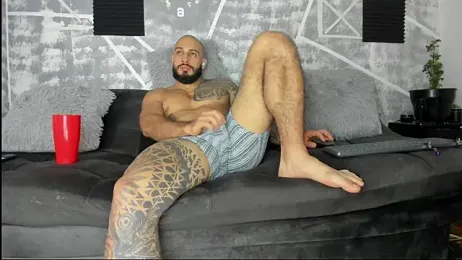 leonidas_18k webcam model stream image