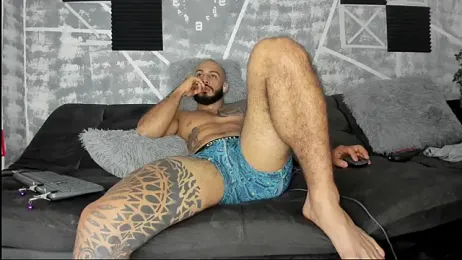 leonidas_18k webcam model stream image