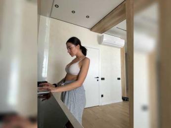 LunaDesire webcam model stream image