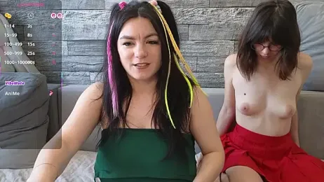 Vika_loves_you webcam model stream image