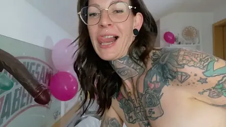 BrownieyQueen webcam stripchat model stream image