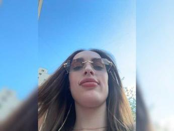 MilaLuxury webcam bongacams model stream image