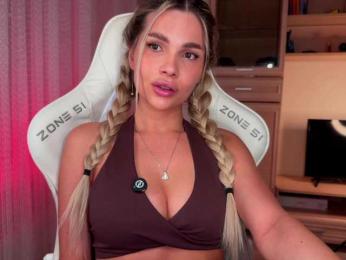 AlexaS_ webcam model stream image