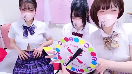 841_yayoi webcam model stream image